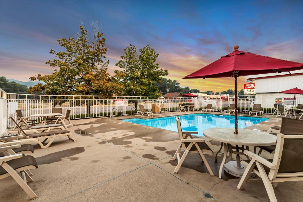 Motel 6 Ogden, Ut- Downtown Eksteriør bilde