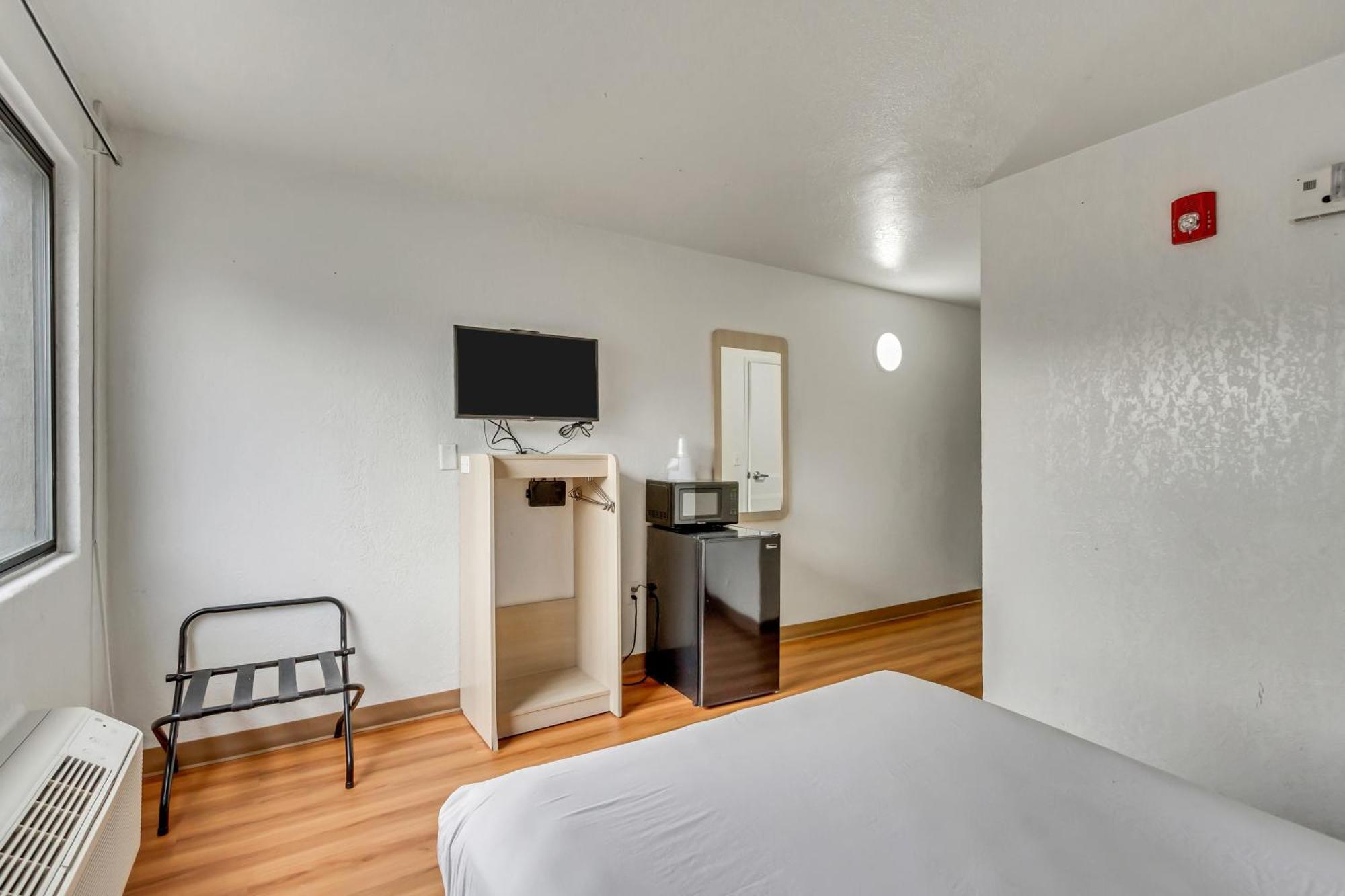 Motel 6 Ogden, Ut- Downtown Eksteriør bilde