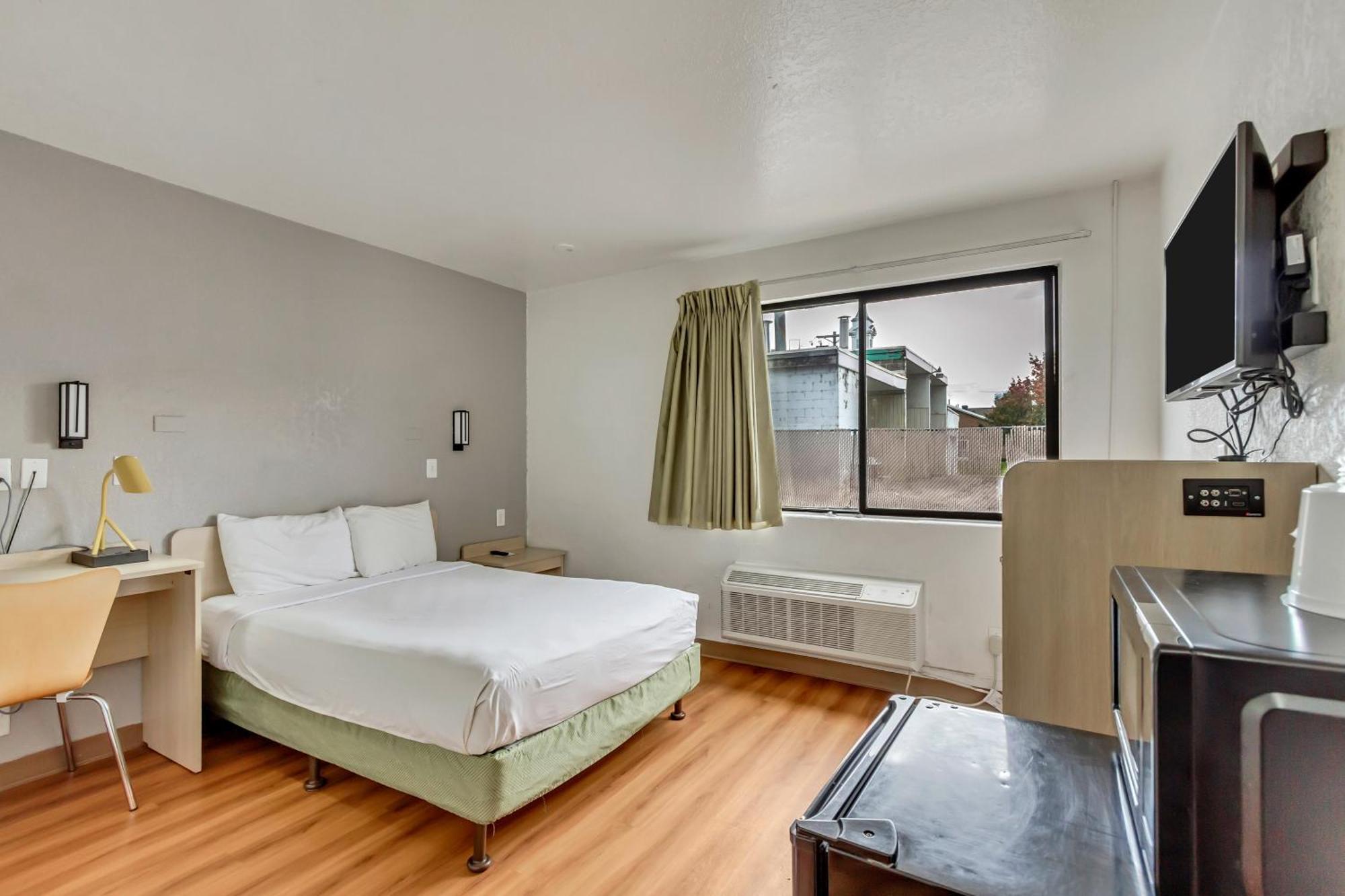 Motel 6 Ogden, Ut- Downtown Eksteriør bilde