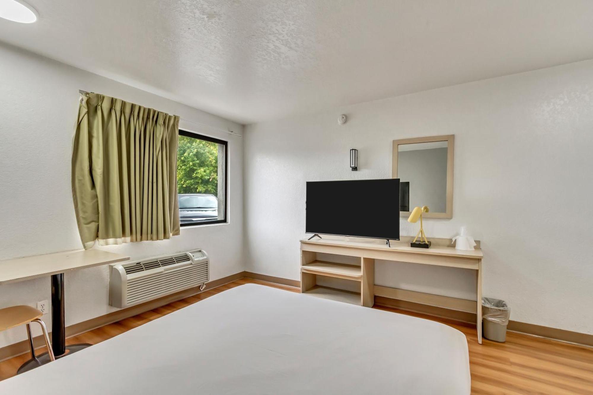 Motel 6 Ogden, Ut- Downtown Eksteriør bilde
