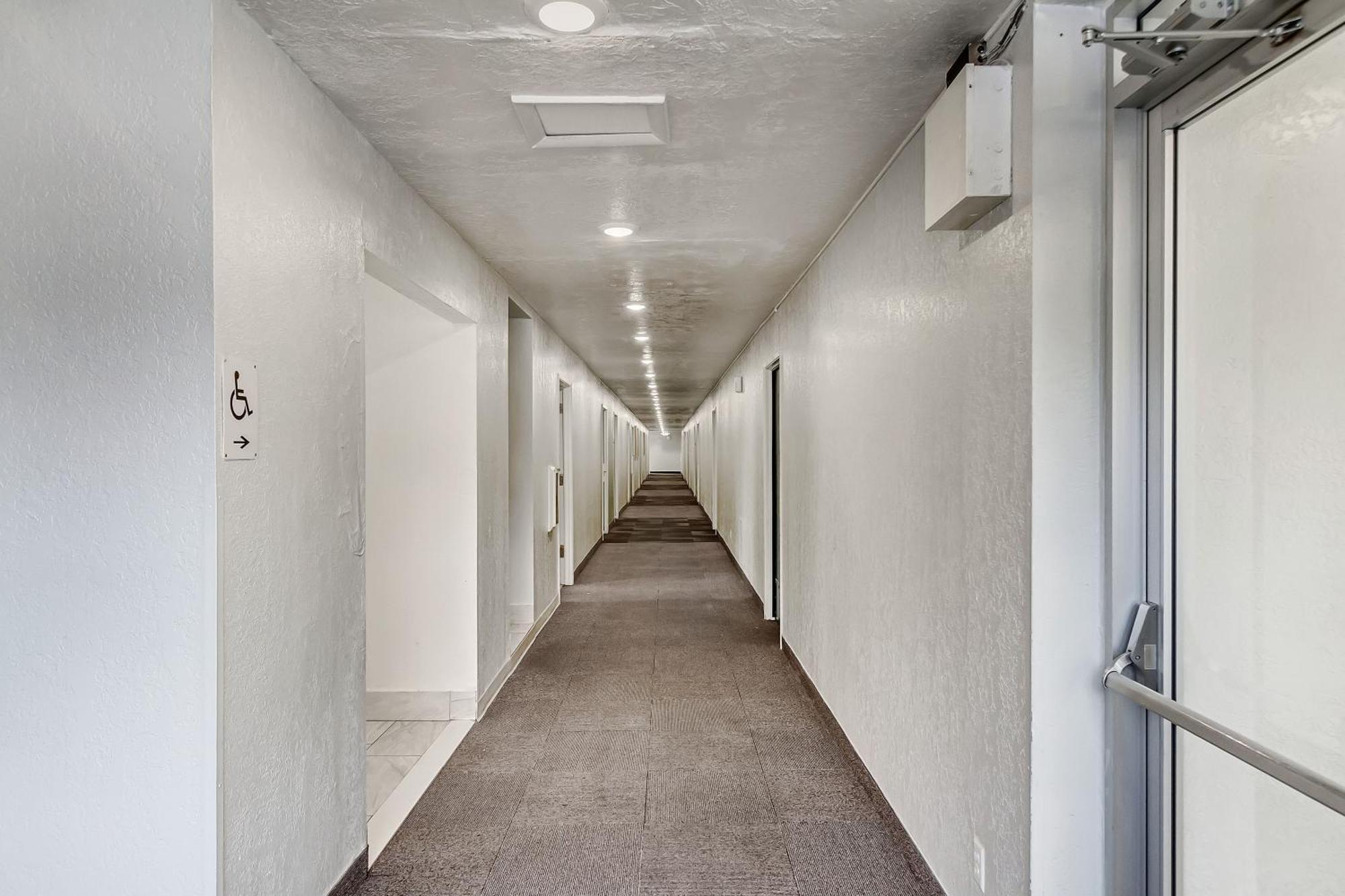 Motel 6 Ogden, Ut- Downtown Eksteriør bilde